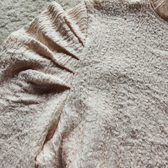FREE PEOPLE Ela Mock Neck Puff Sleeve Cream Blouse Medium - Picture 3 of 6